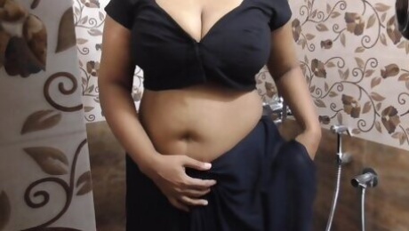 Caught By Stepmom While She Showering in Bathroom and I Fucked Her