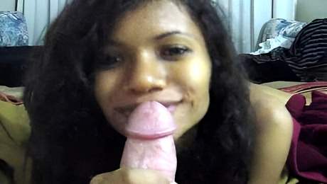 Delicious queen bee blowjob scene Submit Your Thai
